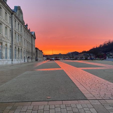 Vendome Au Bord Du Loir Bed & Breakfast ภายนอก รูปภาพ