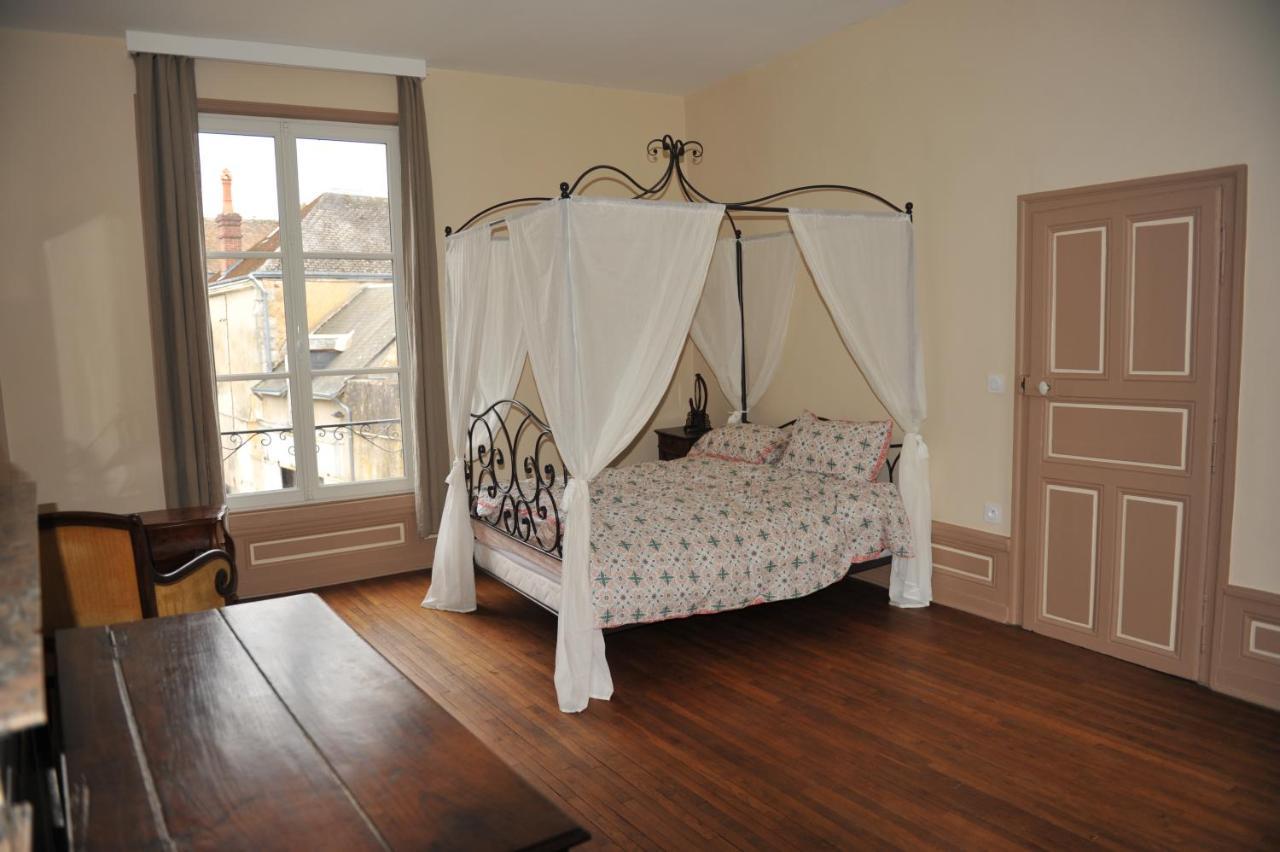 Vendome Au Bord Du Loir Bed & Breakfast ภายนอก รูปภาพ